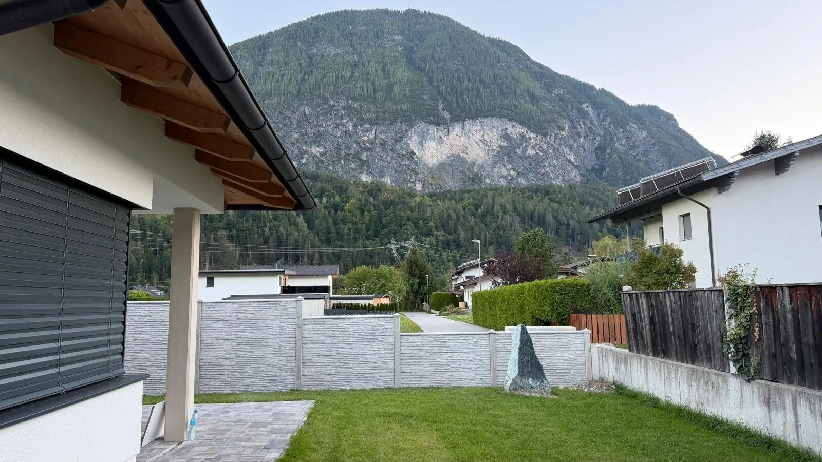 Betonzaun Tristach