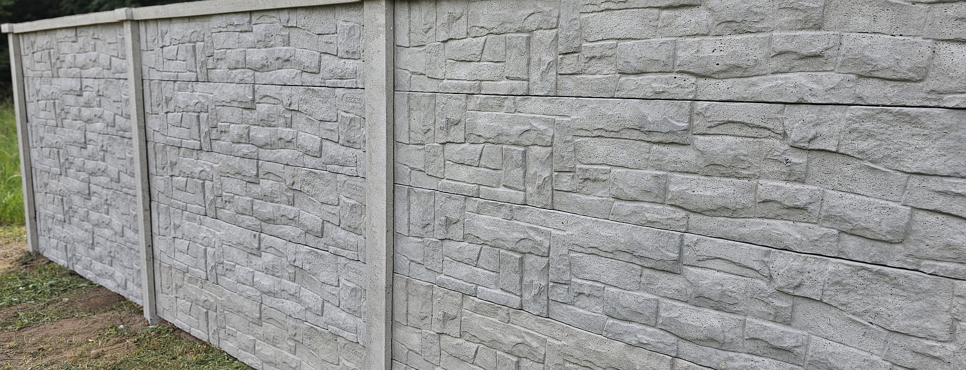 Betonzaun Sandstein beidseitig 3D/2D Platte 36x4,5x194cm